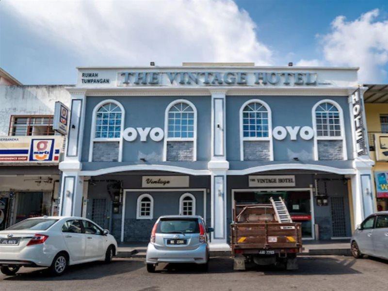 Super Oyo 596 The Vintage Hotel Johor Bahru Exterior photo